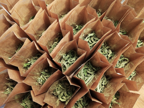 Kräuter Tee Abfüllung, Demeter-Kräutergarten Urban